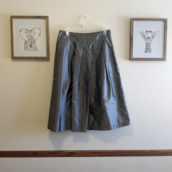 Worthington Shiny Gray Pleated Midi Skirt Size 6 - Picture 1 of 3
